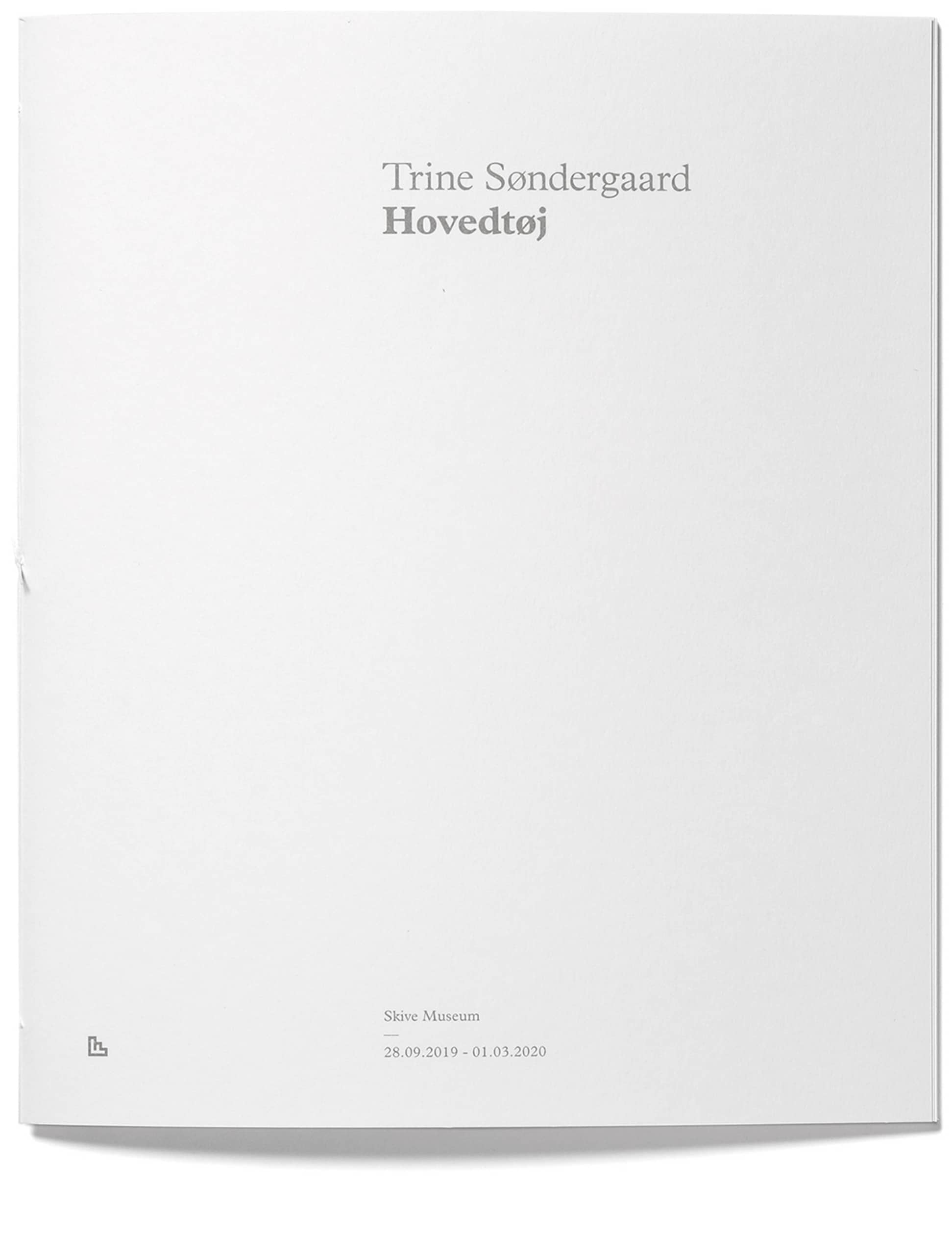 Cover of Trine Søndergaard book Hovedtøj